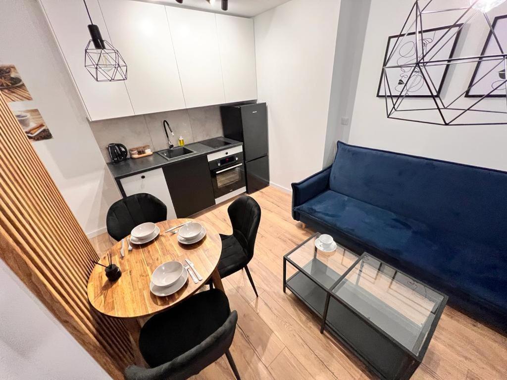 Green Hill Apartments Катовице Экстерьер фото