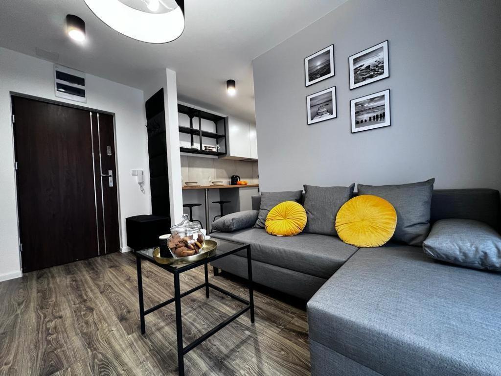 Green Hill Apartments Катовице Экстерьер фото