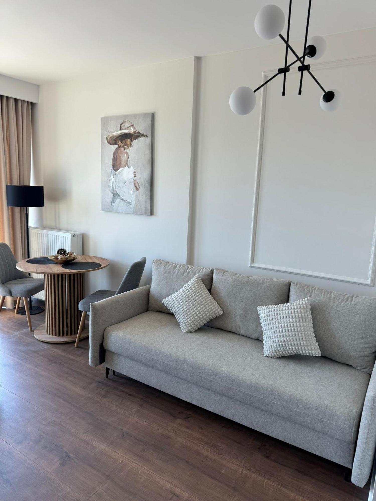 Green Hill Apartments Катовице Экстерьер фото